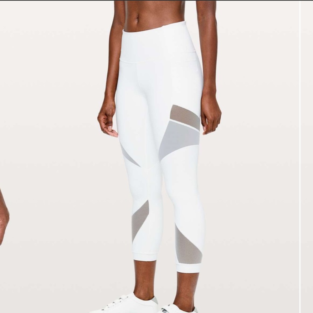 7. Lululemon Mesh In Motion Crop 23”